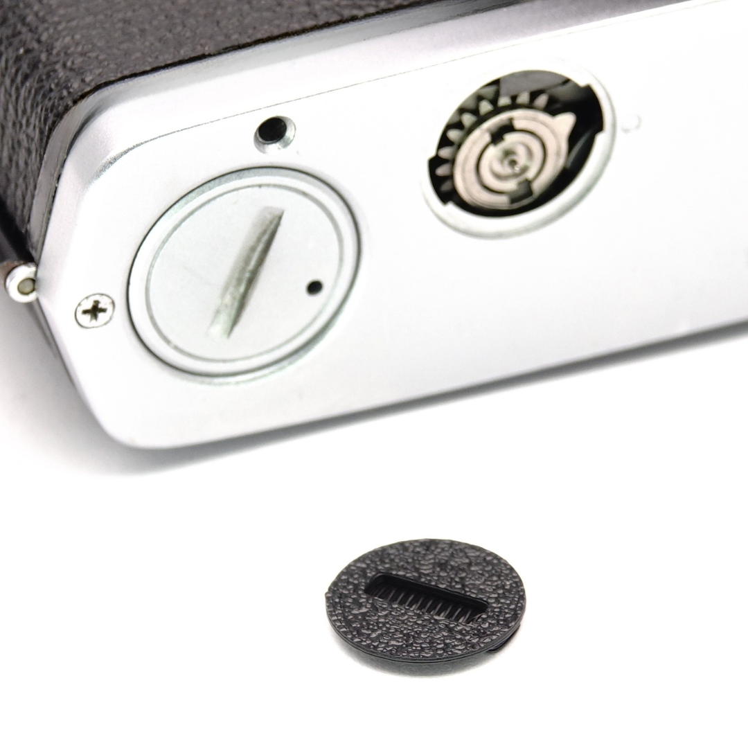 Winder cover for Olympus OM-1, OM-1n, OM-2 & OM-2n – Ausgeknipst Winder cover for Olympus OM-1, OM-1n, OM-2 & OM-2n – Ausgeknipst