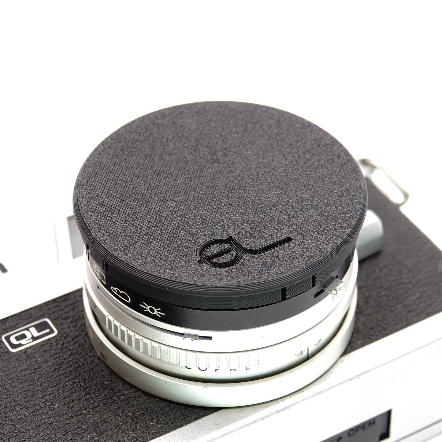Lens cap for Canon Canonet 28, QL17, QL19 & GIII