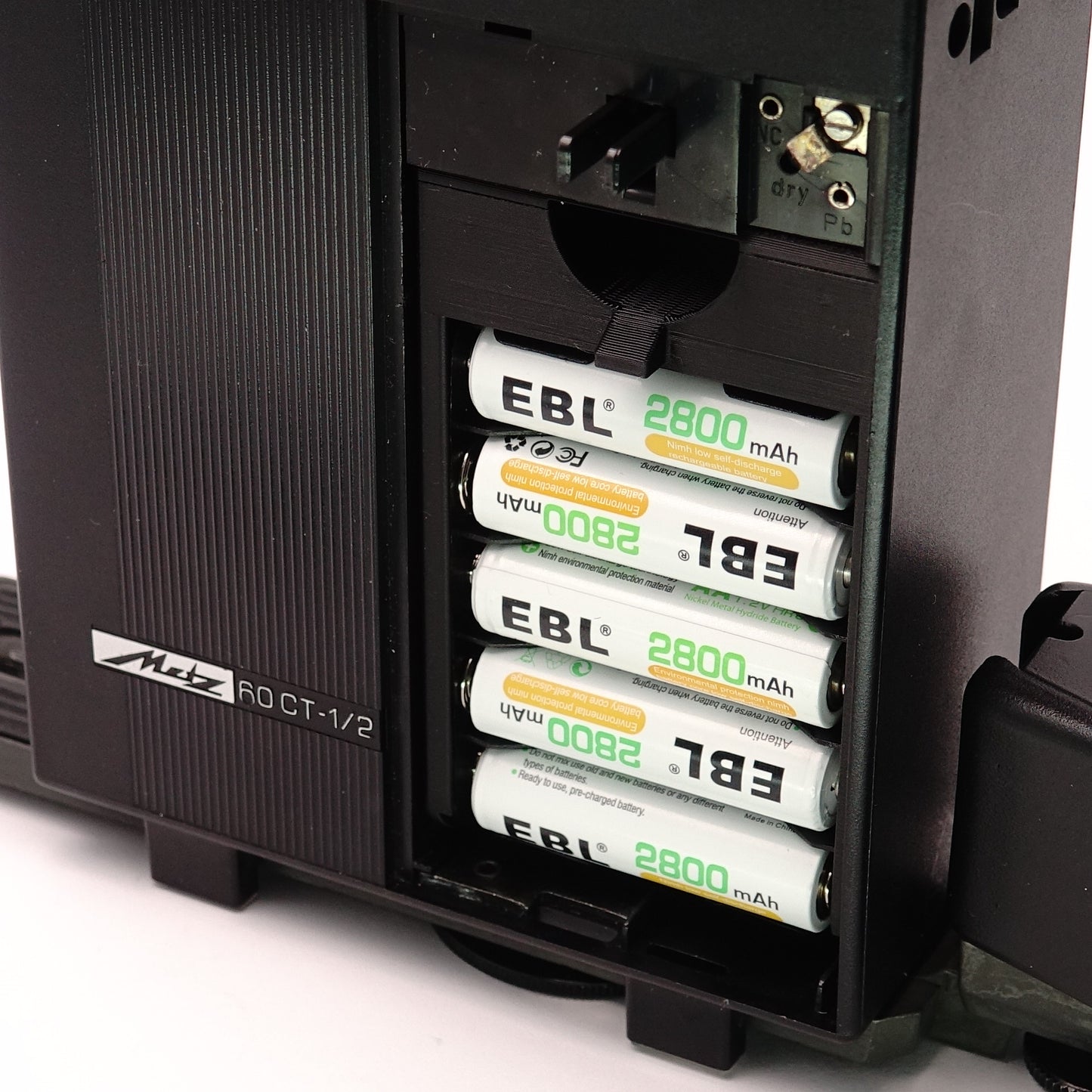 Akku-Adapter für Metz Mecablitz 60 CT-1/2/4 (für 10x AA Akkus)