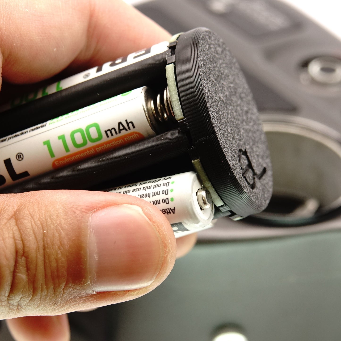 Battery adapter for Beaulieu 4008 S, ZM, ZMII, ZM4 & M3