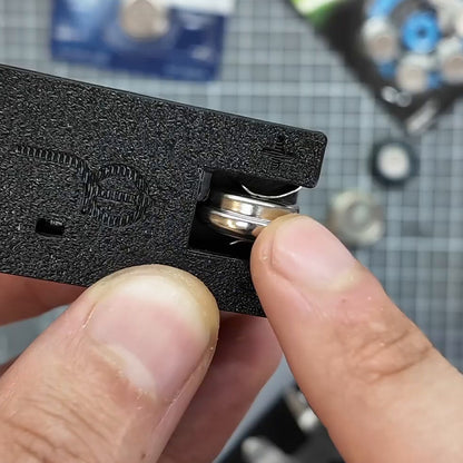 Varta V80H Akku im USB-C-Ladegerät