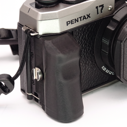 Handgriff für Pentax 17 (Battery Door)