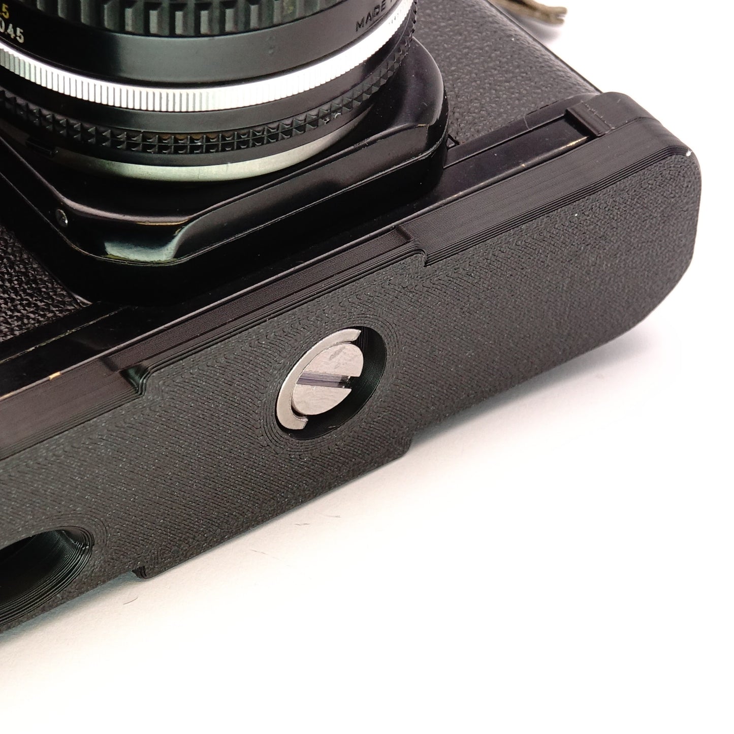 Handle for Nikon F2 with Arca Swiss mount