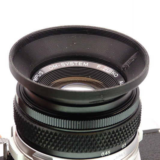 Lens hood for 50mm lenses with Ø49mm filter thread