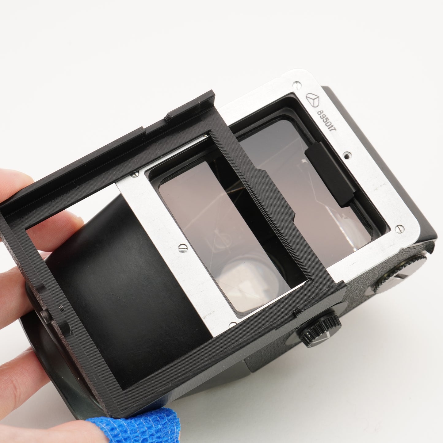 Adapter for Kiev 88 & Hasselblad Prism to Rolleiflex TLR Cameras