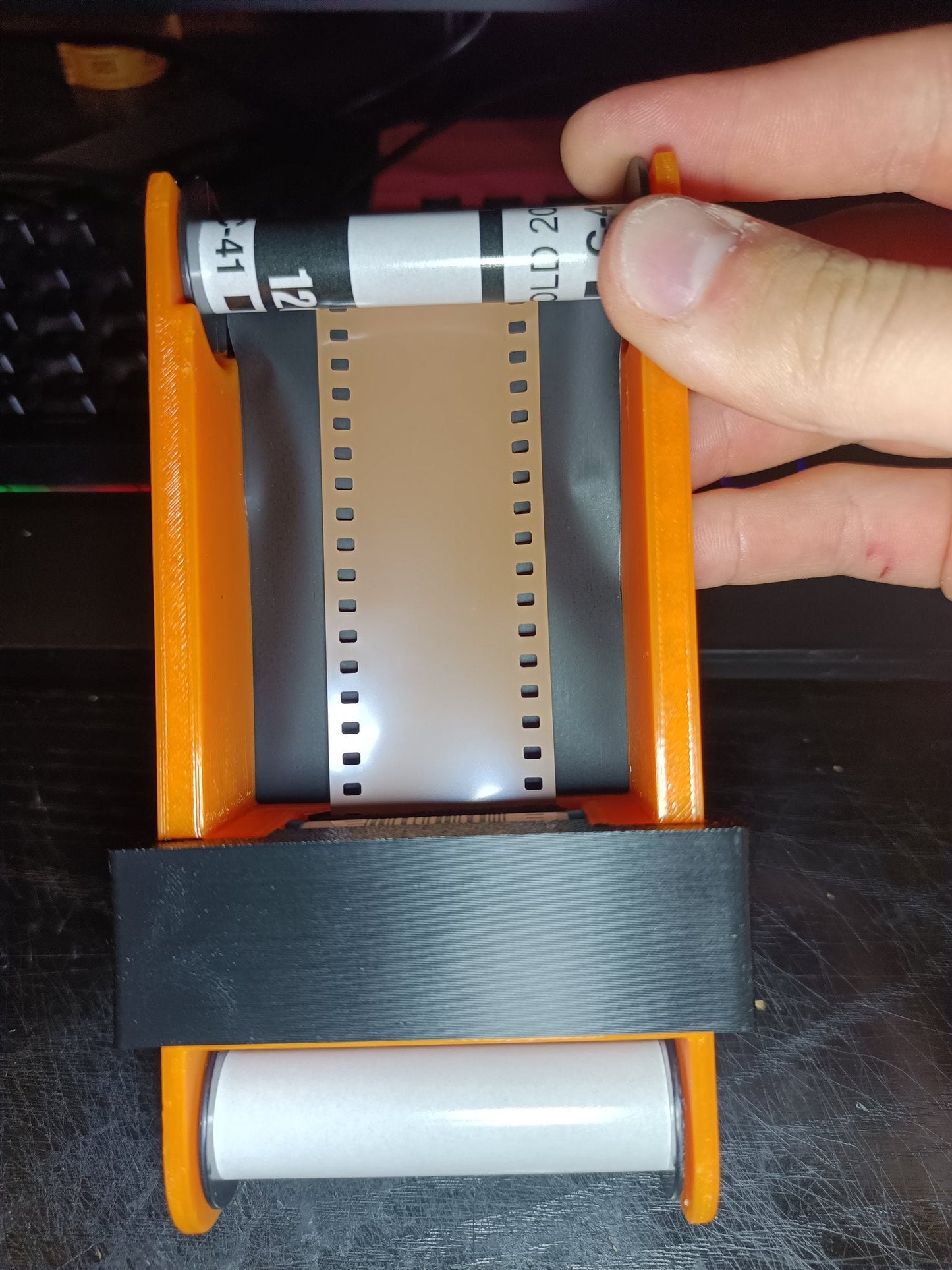 35mm-Film über die volle Höhe des Mittelformat-Bildfensters