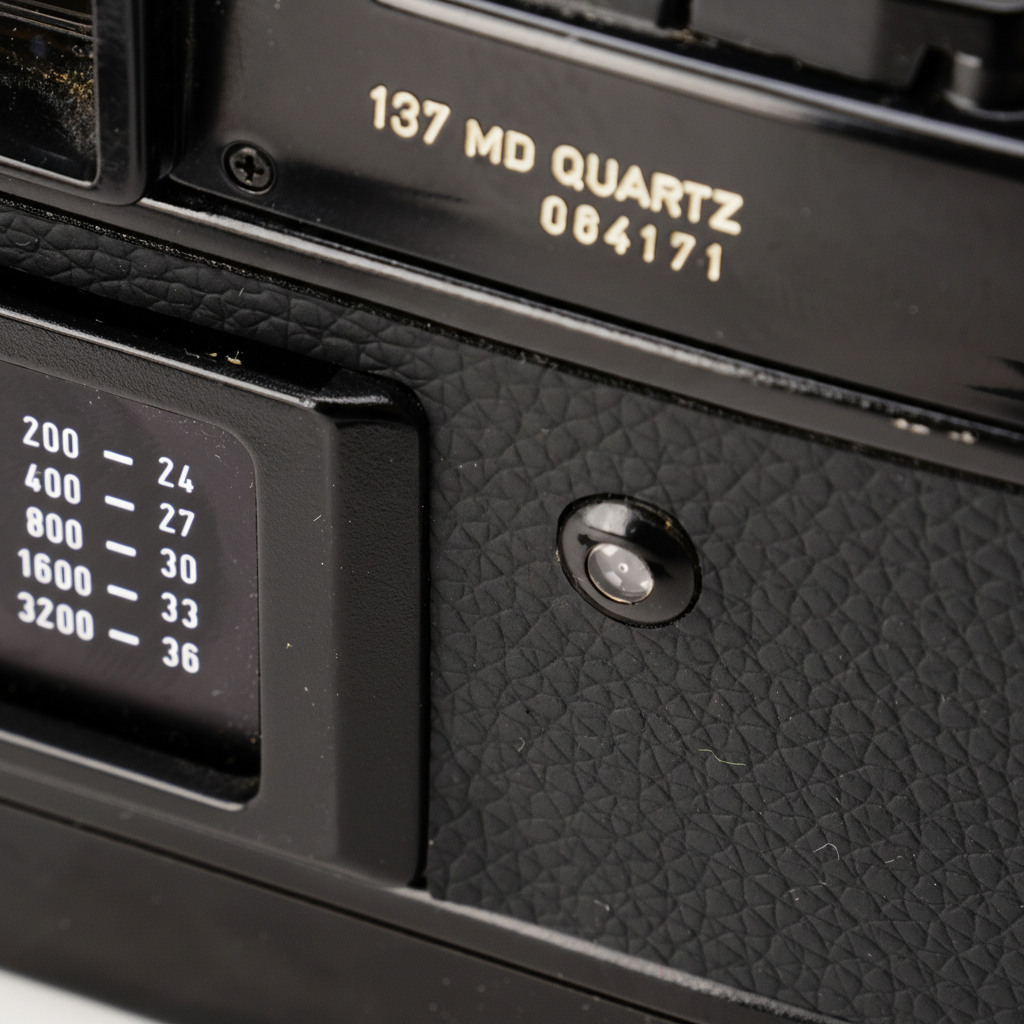 Leather covering for Contax 137 MD Quartz – Ausgeknipst