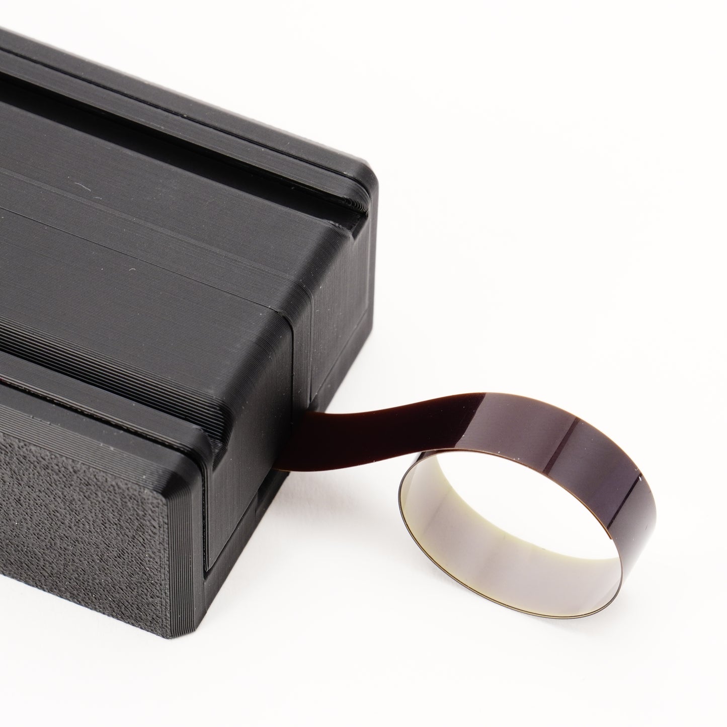 Film Scanner Minox 8x11 Modularer Filmhalter – Magnetisch, Flach, Streulichtgeschützt