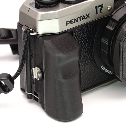 Pentax 17 Handgriff / Batterieabdeckung