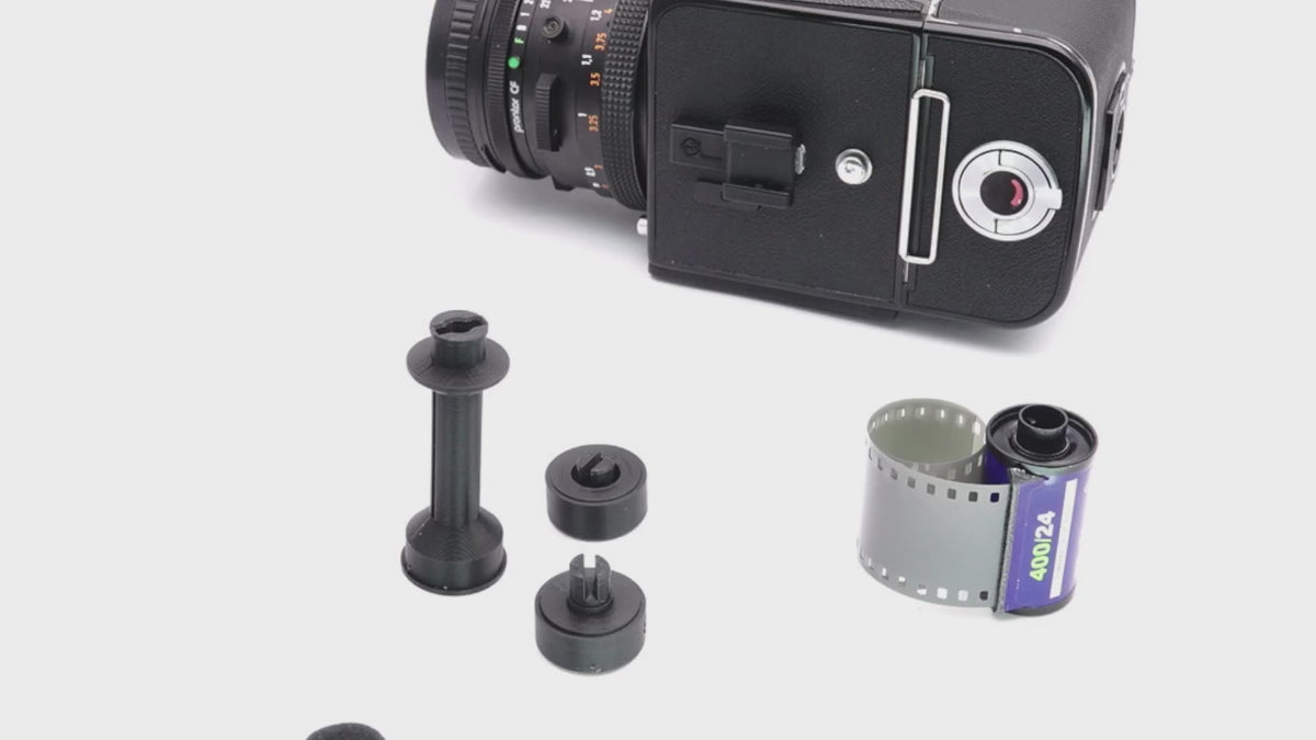 Video: 35mm zu 120 Film Adapter für Hasselblad, Mamiya & Rolleiflex