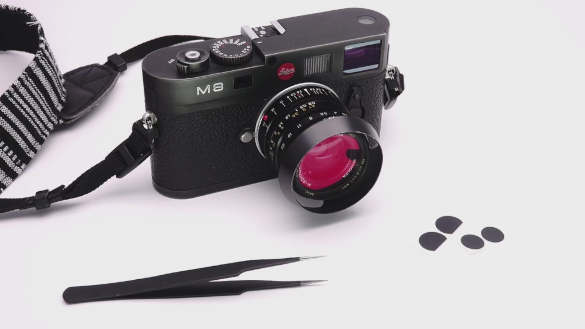 Video: Rotpunkt Logo Abdeckung 12mm für Leica M8, M9, M10, M11, Q